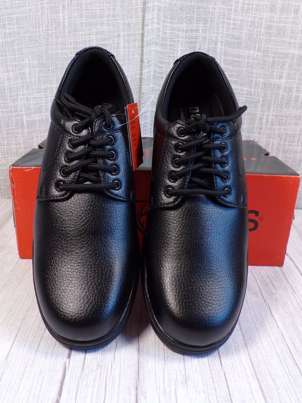 NWT Deer Stags Men's 12 Black Non-Slip Work Shoes